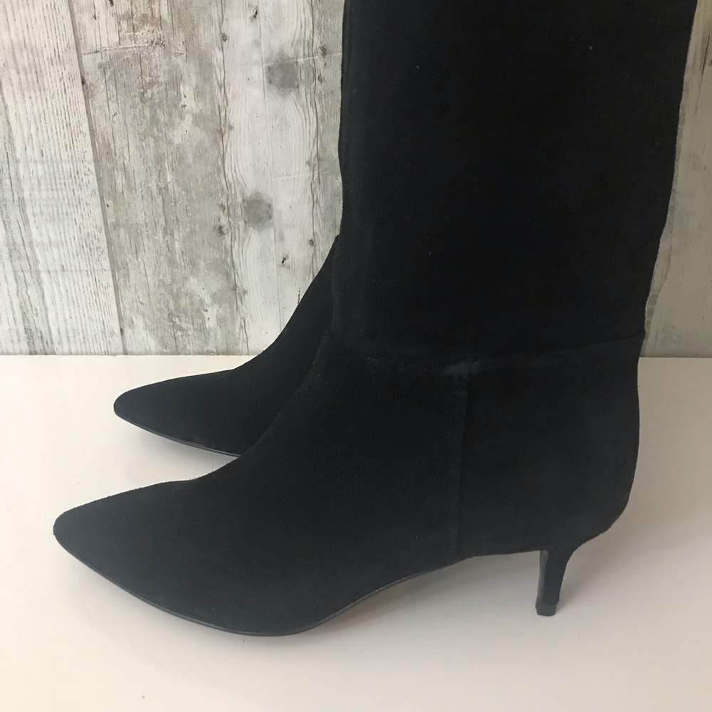 *** SOLD *** Steve Madden Suede Boots Retail $199 - Picture 7 of 8